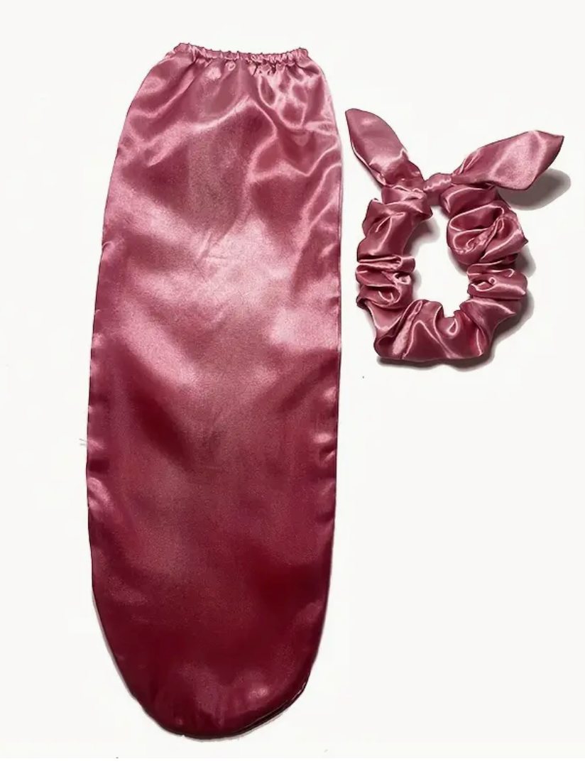 Attache protectrice en satin